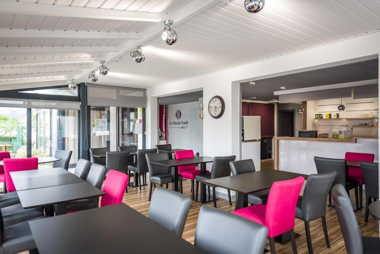 Food & Drinks 4, Logis hotel restaurant la Haute Foret, Loire-Atlantique