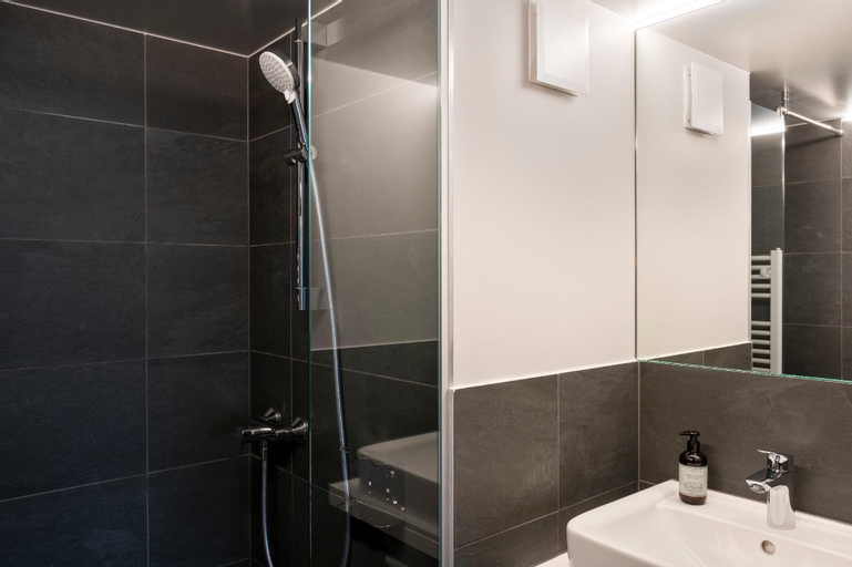 Bathroom 5