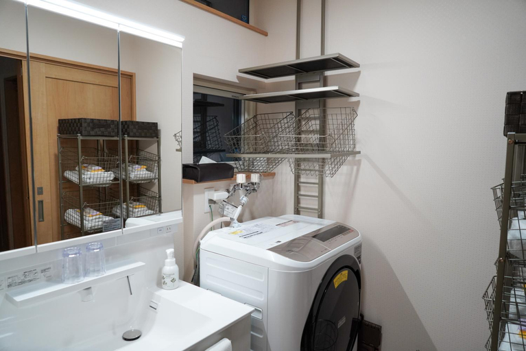 Others 5, Hakodate MOTOMACHI guesthouse, Hakodate