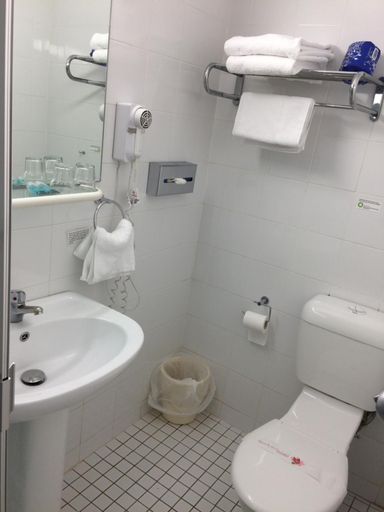 Bathroom 15