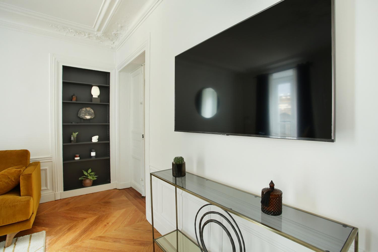 Others 2, Residense Louvre Museum by Studio prestige, Paris