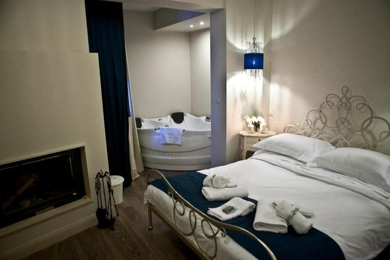 Bedroom 3, Melies Boutique Hotel, Central Macedonia