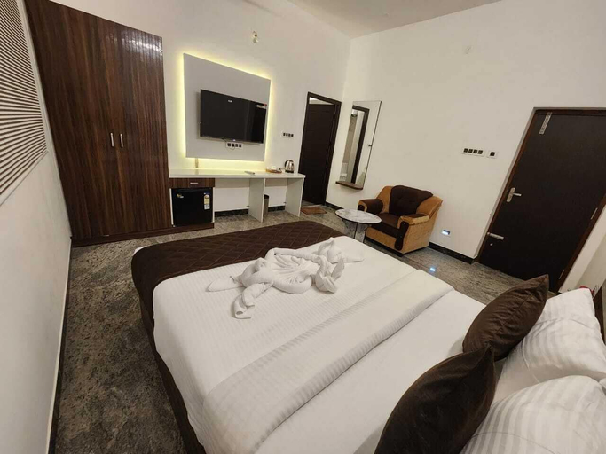 Bedroom 3, Dreams Luxury Stays, Chennai