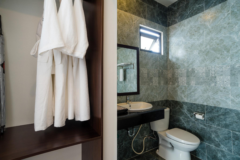 Bathroom 3, Vinci Villa, Da Nang