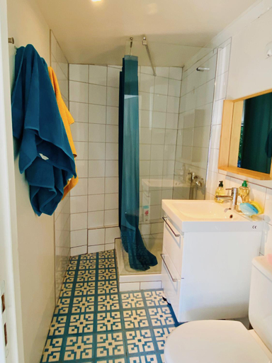 Bathroom, Le cabanon de Manon - Marseille, Bouches-du-Rhône