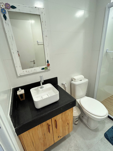 Bathroom 4, Melhores Flats - Espaçoso a 100m do mar, João Pessoa