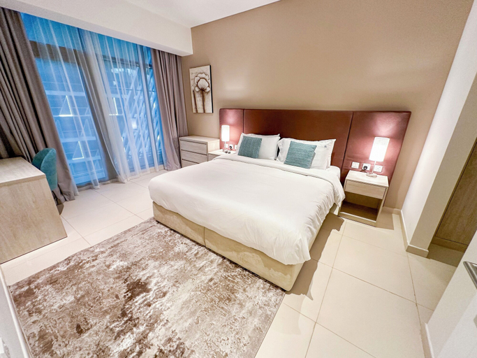 Bedroom 3, Infinity Pool and Beachfront Apartments - Seven Palm, Dubai