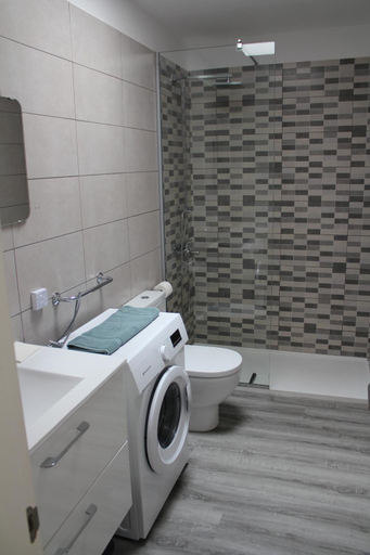 Bathroom 3, Canaima 306, Las Palmas