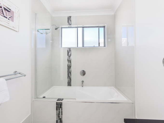 Bathroom 3, Coastal Charm on Casuarina Way, Tweed Heads