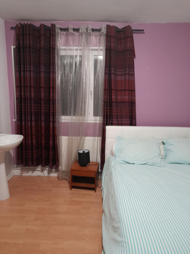 Others 5, Chambre privee dans une maison individuelle, Nord