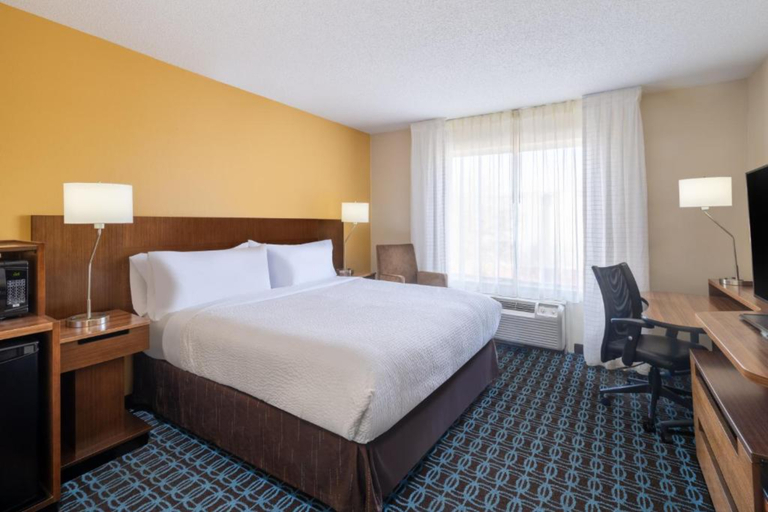 Bedroom 3, Garner Hotel MACON WEST, Bibb