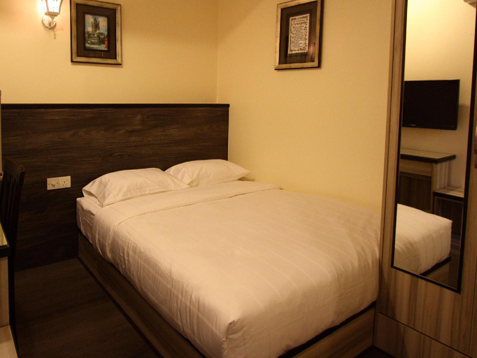 Bedroom 8