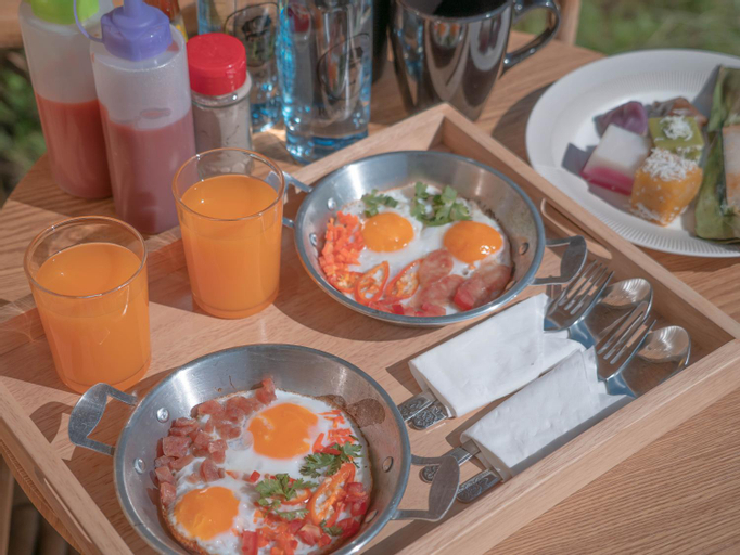 Food & Drinks 5, Yellowstone Camps Resort Sapan, Bo Klue