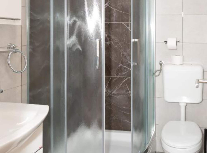 Bathroom 3, Villa Roški Slap, Drniš