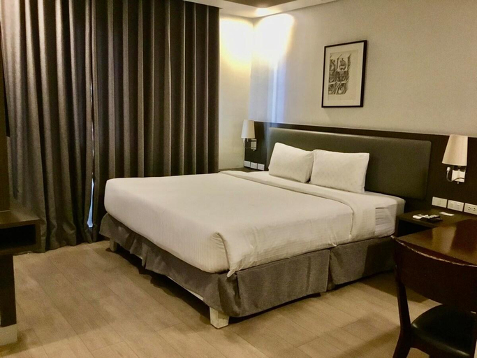 Bedroom 3, Cozy 1 Studio Room @ The Residences BGC Taguig, Taguig