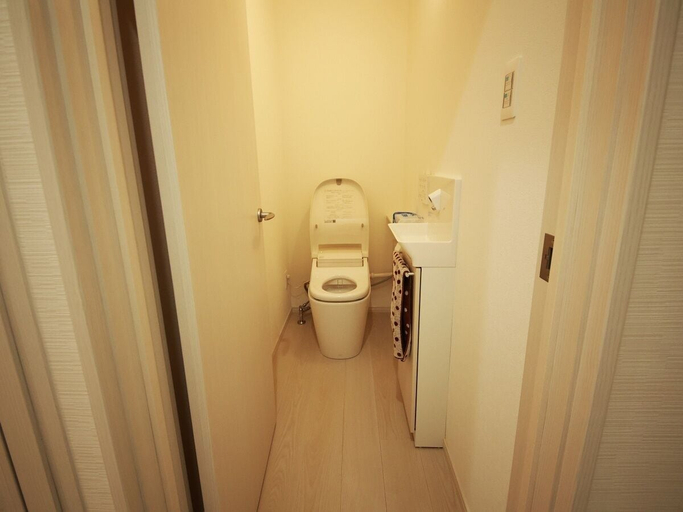 Bathroom 3, Kaemon Ryokan, Takahama