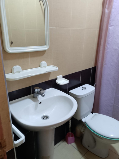 Bathroom 3, Hotel Des voyageur, Ouarzazate