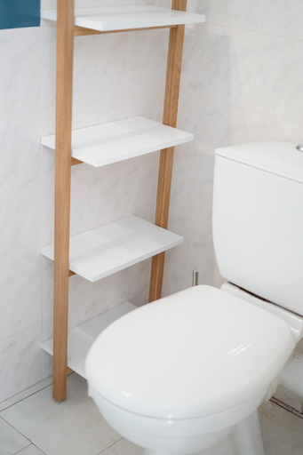 Bathroom 3, Les Volets Bleus, Alpes-Maritimes