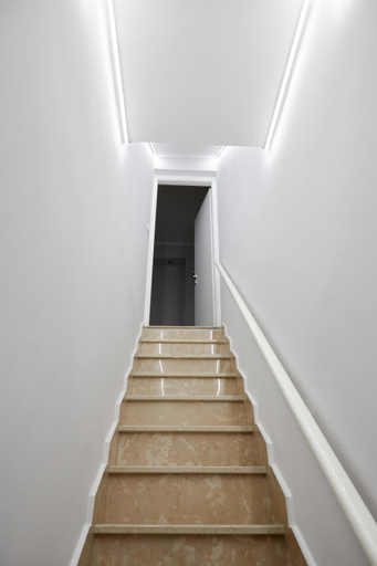 Others 4, Palazzina Margo, Bari