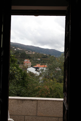 Others 5, Casa Cardoso, Resende