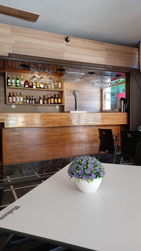 Food & Drinks 5, Picasso-Fincas Benidorm, Alicante