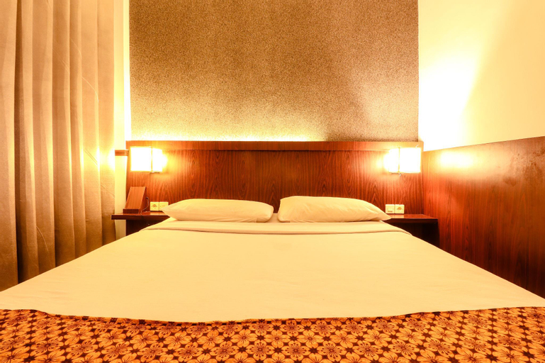 Bedroom 30