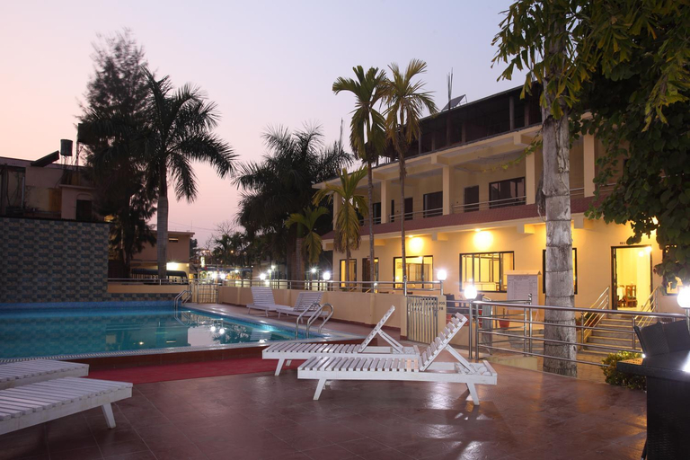 Sport & Beauty 4, Hotel Rainforest, Narayani