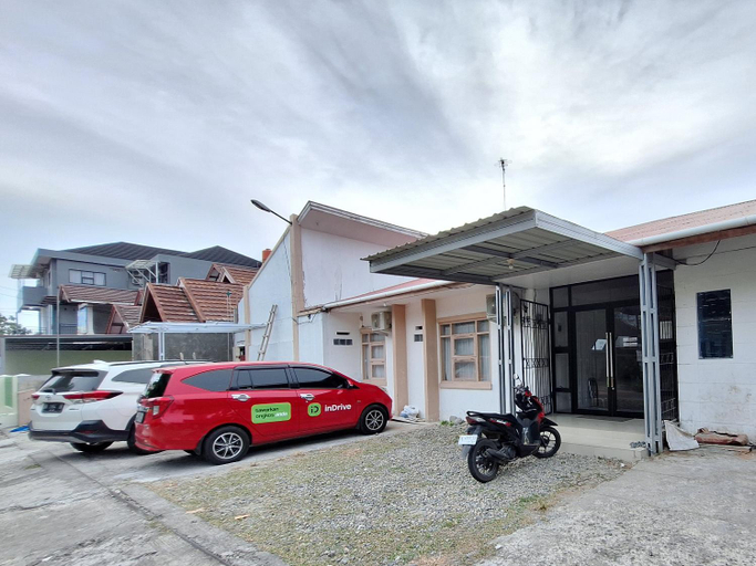 Public Area, Tanjung Syariah, Padang