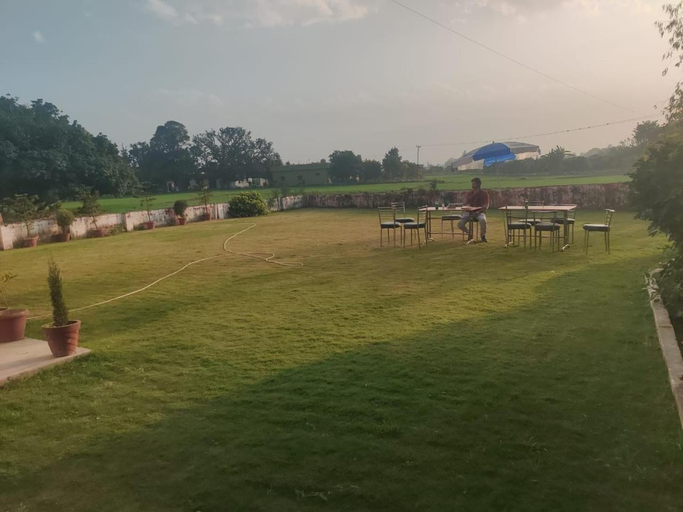 Exterior & Views 4, Wave Restaurant Guest House and Bar, Nainital
