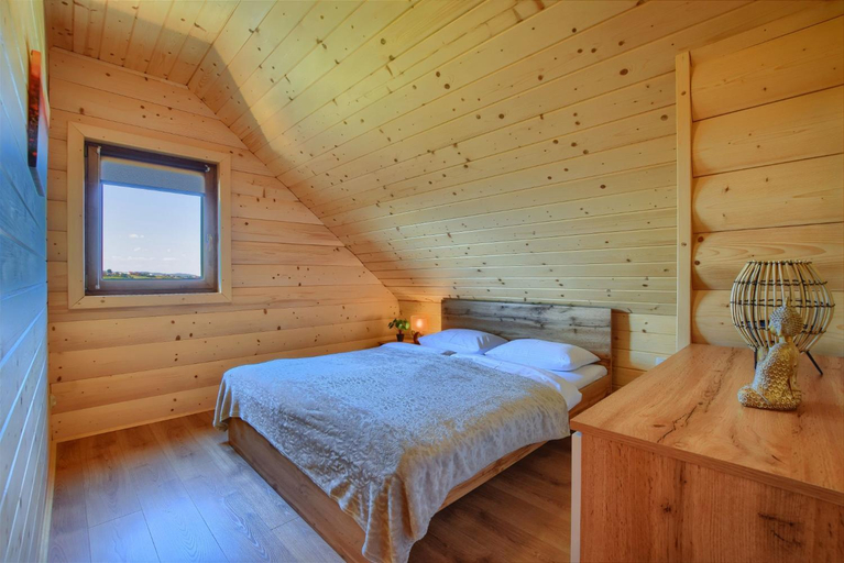 Bedroom 3, Domki inNatura, Cieszyn