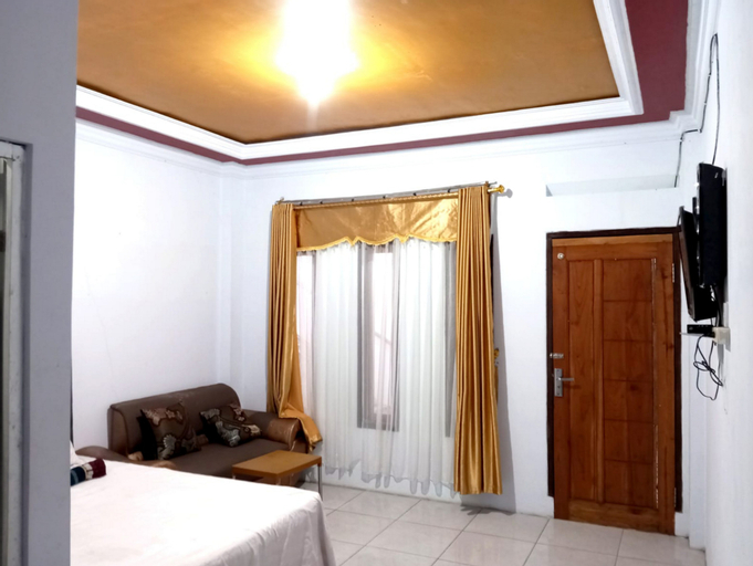 Bedroom 14