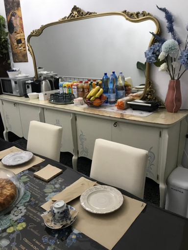Food & Drinks 2, B&B 3 Stelle - La perla bianca, Oristano