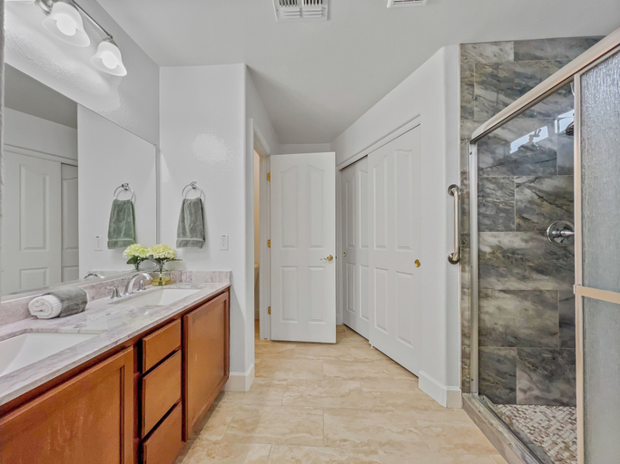 Others 5, Stratford Place Queen Creek, Pinal