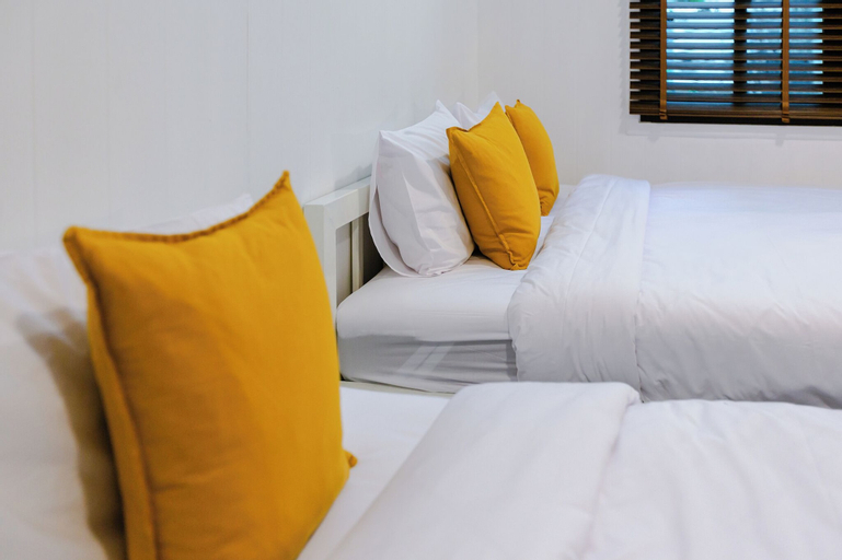Bedroom 15