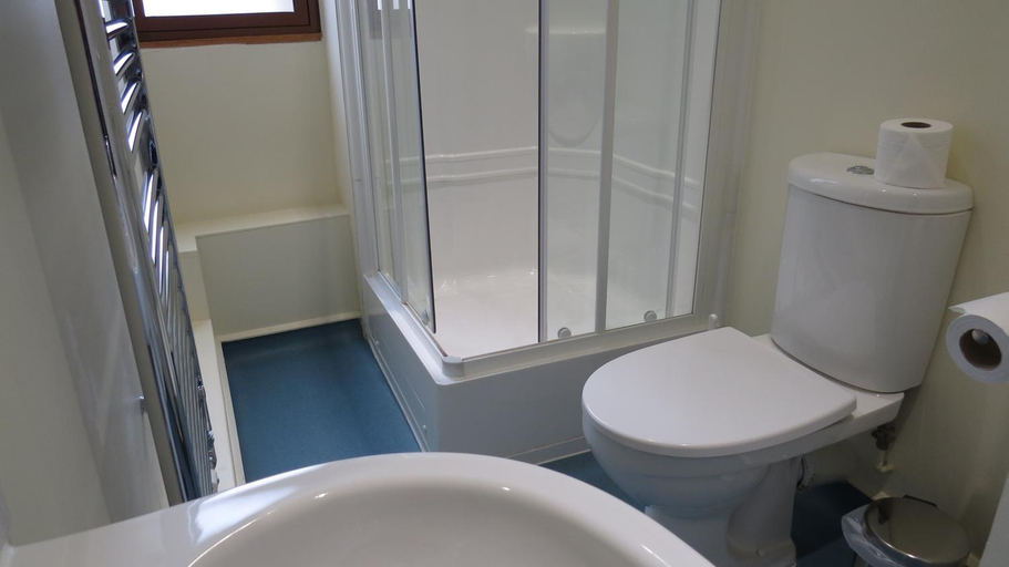 Bathroom 3, Wadham College Oxford, Oxfordshire