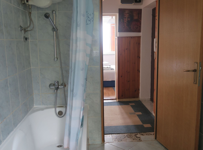 Bathroom, Cozy Lovran Apartment With Balcony, Lovran