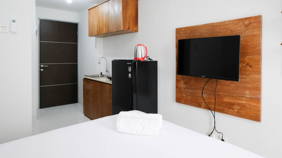 Bedroom 4, Cozy Stay Studio at Apartment Tamansari Prospero Sidoarjo By Travelio, Sidoarjo