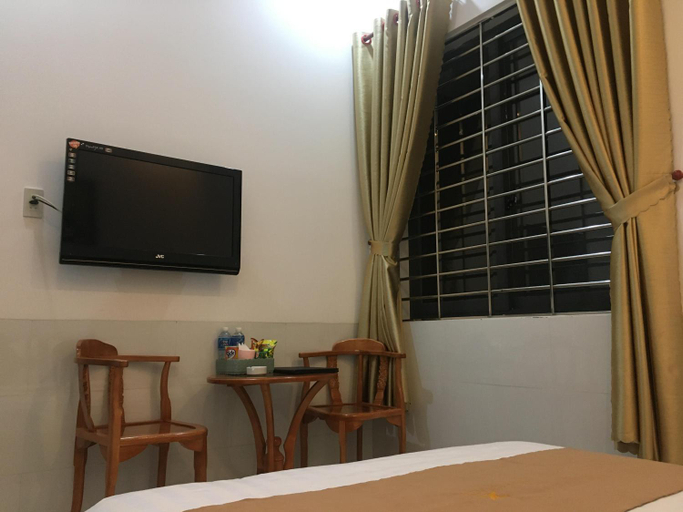 Others 4, Khach San Today, Thống Nhất