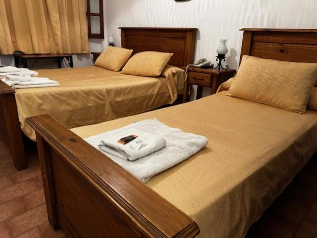 Bedroom 3, Hotel Colonial, La Costa