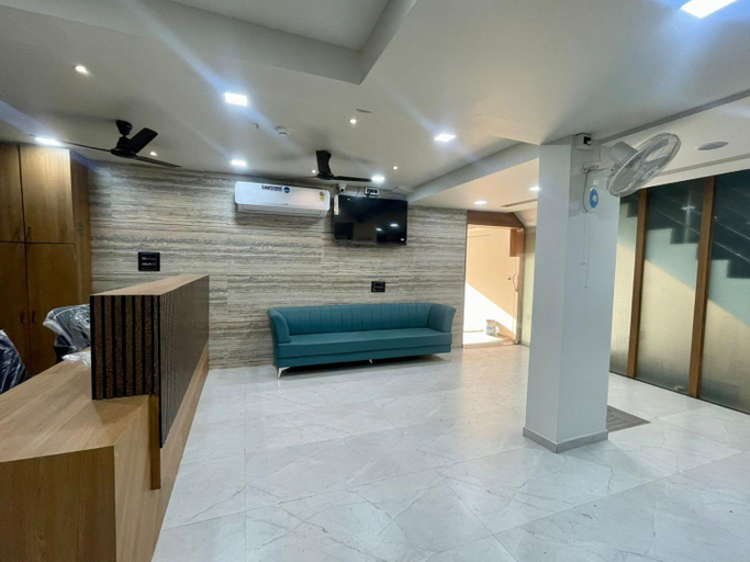 Others 2, Hotel Royal Elite, Rajkot