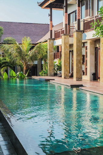 Swimming Pool 2