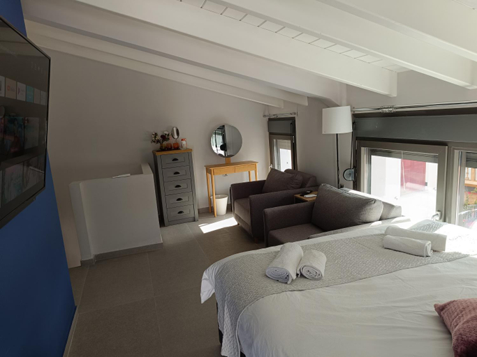Bedroom 4, Data Maisonettes and More, North Aegean