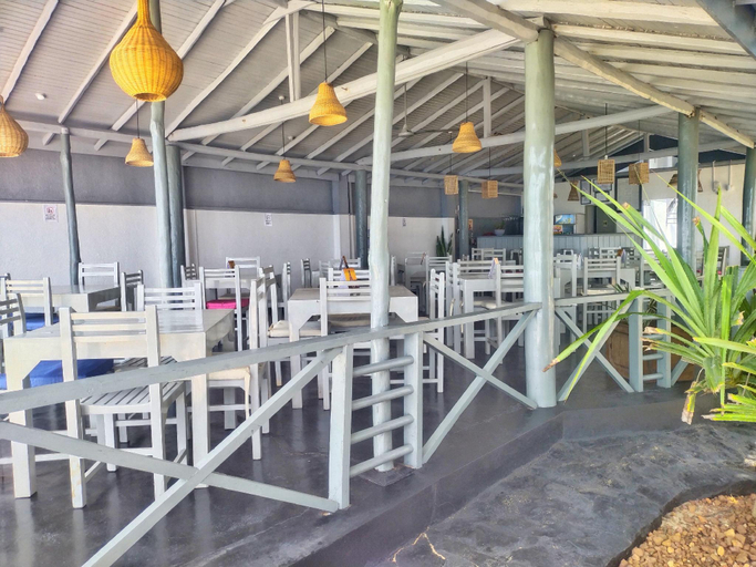 Food & Drinks 4, Dalawella Beach Resort, Habaraduwa