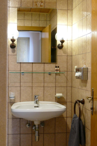 Others 2, Pension DORFPLATZL Pitztal, Imst