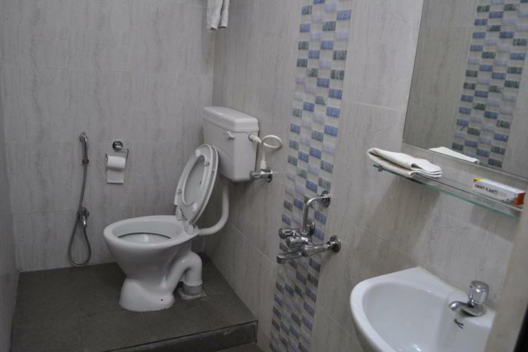 Bathroom 3