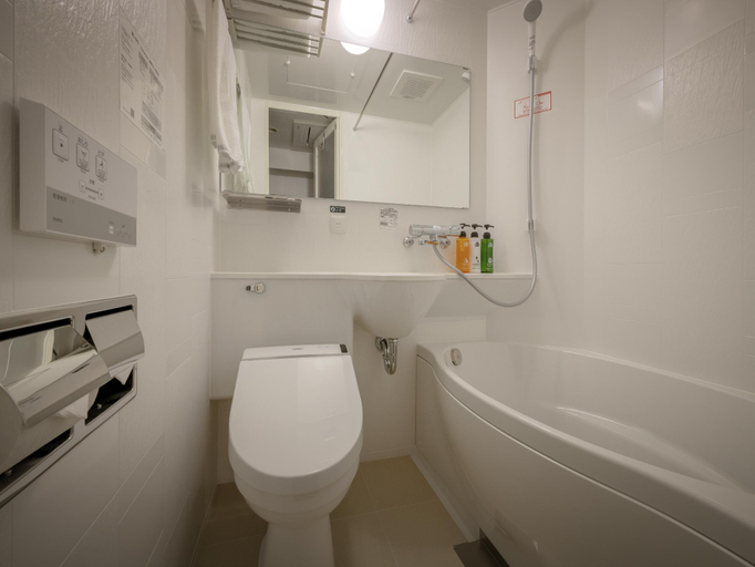 Bathroom 2