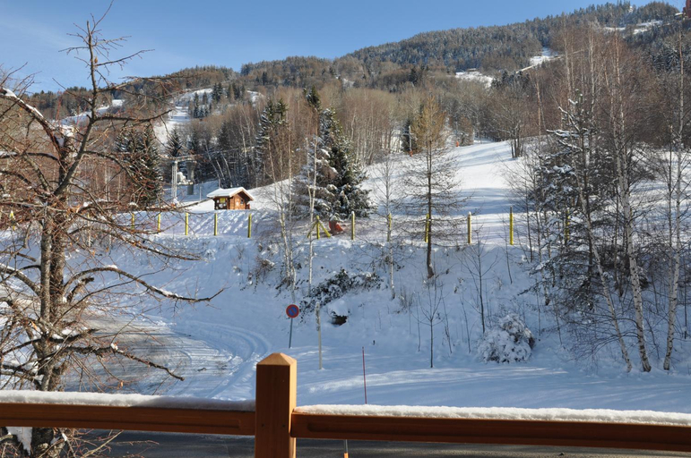 Others 4, Chalet D' Edmond, Savoie