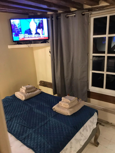 Bedroom 15