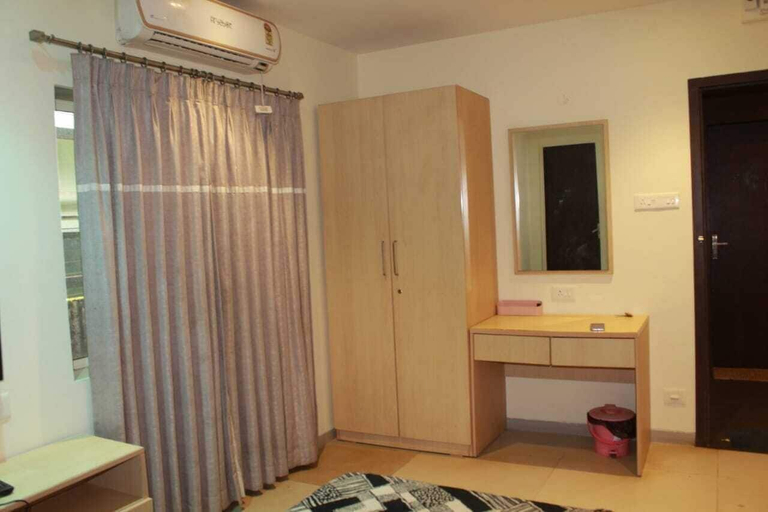 Bedroom 4, RoadSide Rest Suites and Restaurant, Satara