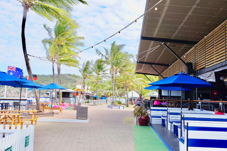 Food & Drinks 4, Nomads Magnetic Island, Magnetic Island